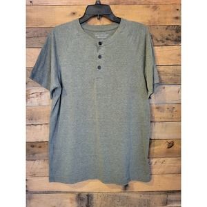 SALE-Great northwest men's olive green Henley shirt size large
